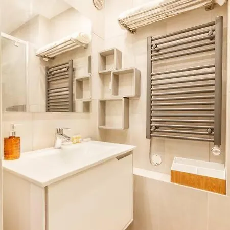 Elegant Plein Centre Τουλόν